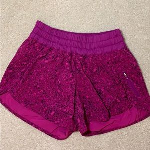 Lululemon Tracker Shorts Size 4
